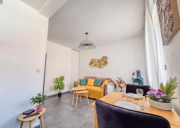 Le Gresset Entre Calme Et Centre D'amiens Apartamento *